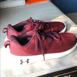 Under Armour Ripple Boy’s Sneakers. Never worn.